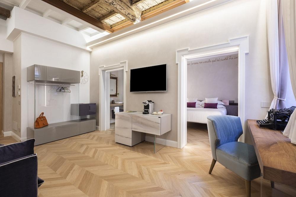 Poēsis Experience Hotel Room Type - Suite