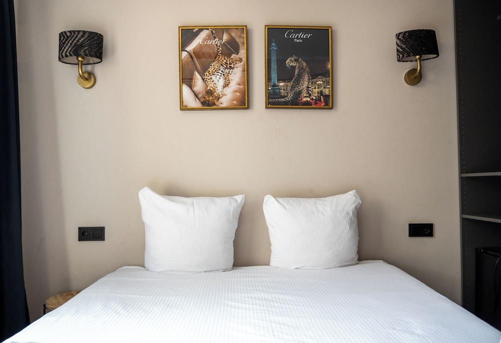 Hotel 83 Room Type - Economy Double Room