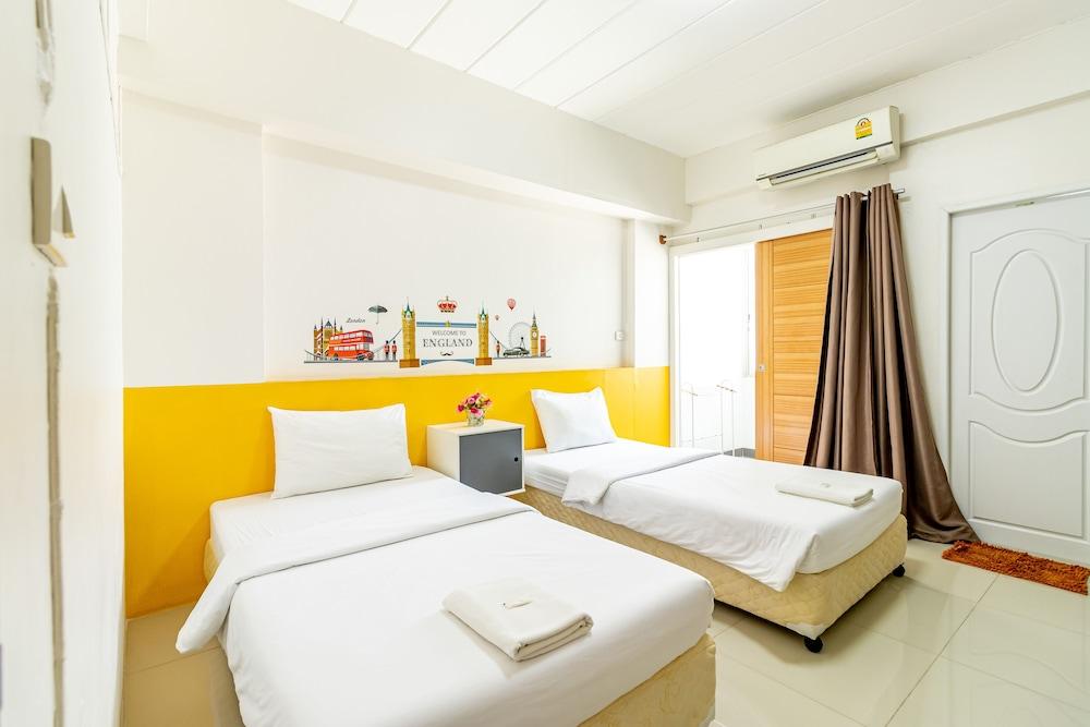 Alanda Hotel & Apartment Pinklao Bangkok Room Type - Standard Twin Room
