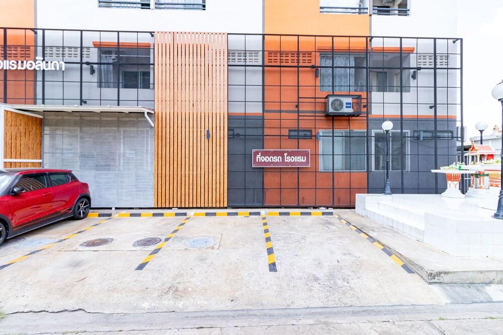 Alanda Hotel & Apartment - Tap to explore photos