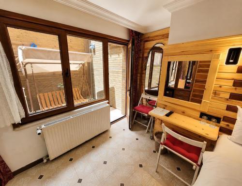 Marmara Guesthouse - Tap to explore photos