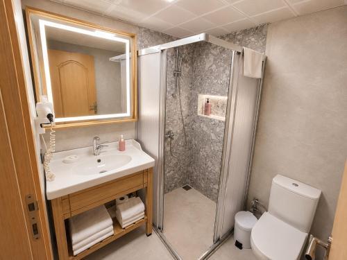 Marmara Guesthouse Room Type - Comfort Double or Twin Room Marmara Guesthouse Room Type - Comfort Double or Twin Room