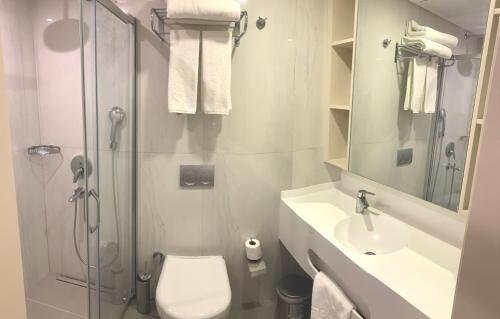 Suadhan Hotel Room Type - Superior Twin Room