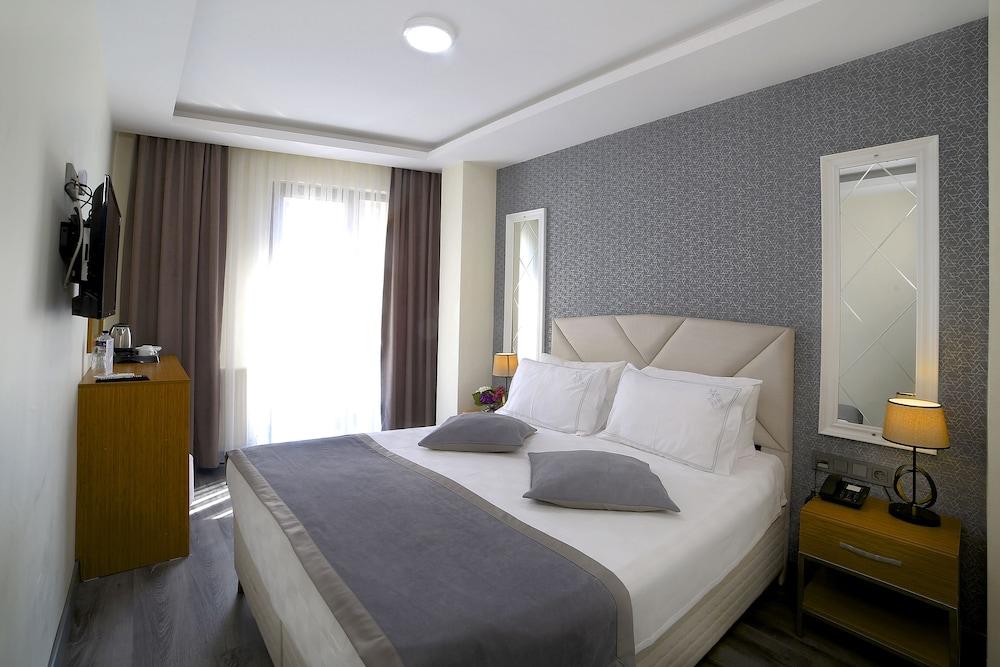 Almina Inn Hotel Room Type - Standard Double or Twin Room
