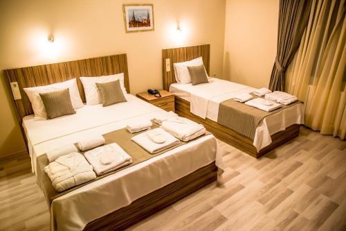 Berlin Otel Nişantaşı Room Type - Superior Triple Room