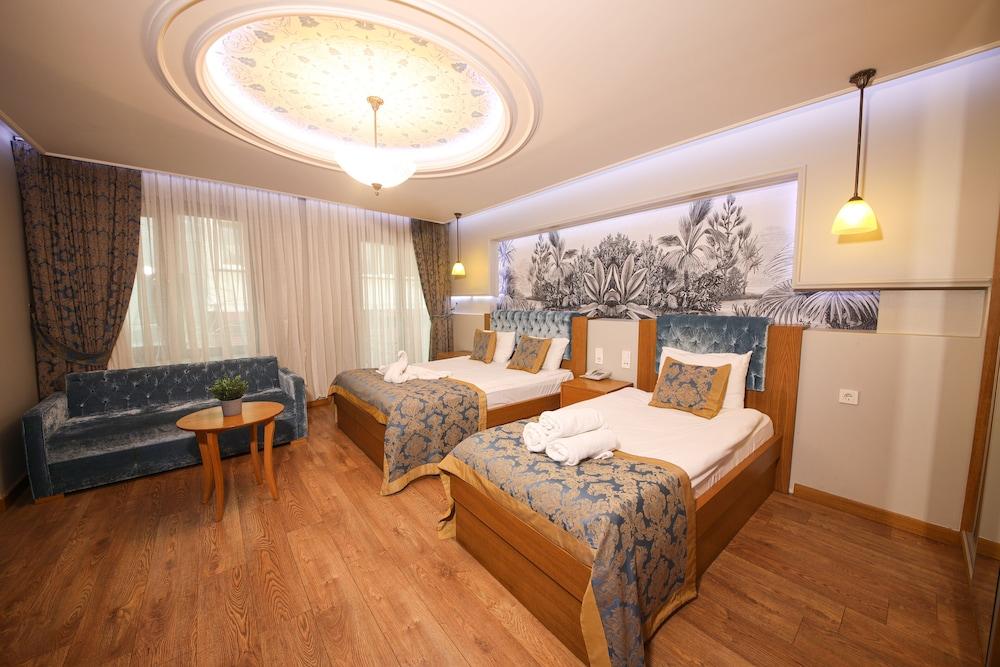 Cumbali Luxury Boutique Hotel - Tap to explore photos