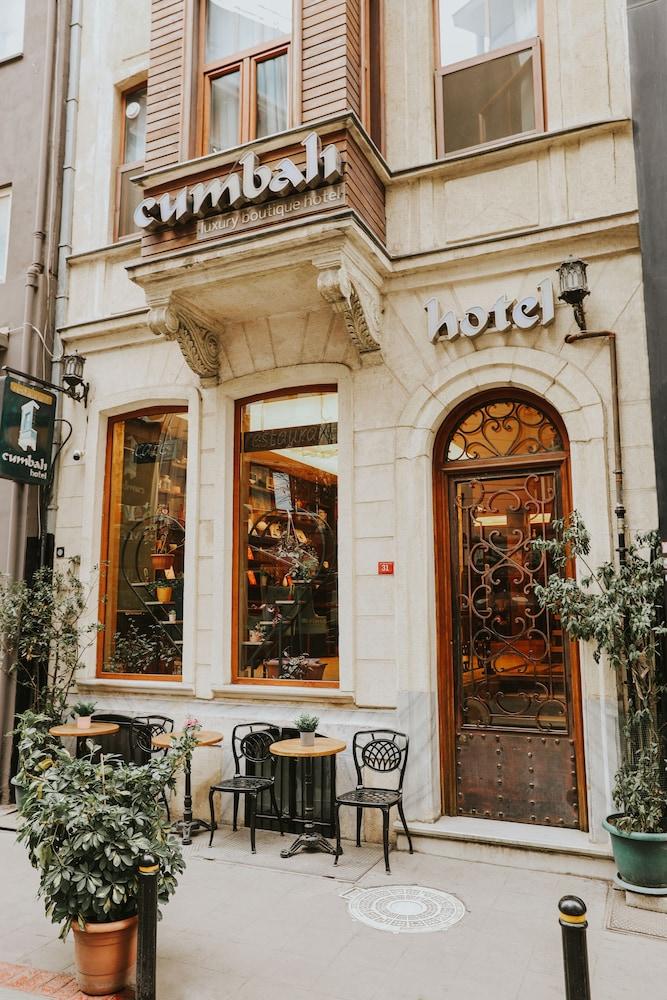 Cumbali Luxury Boutique Hotel - Tap to explore photos