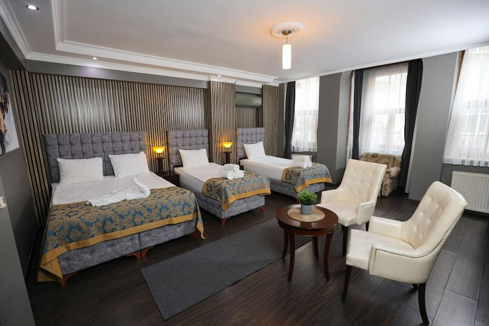 Cumbali Luxury Boutique Hotel Room Type - Family Room