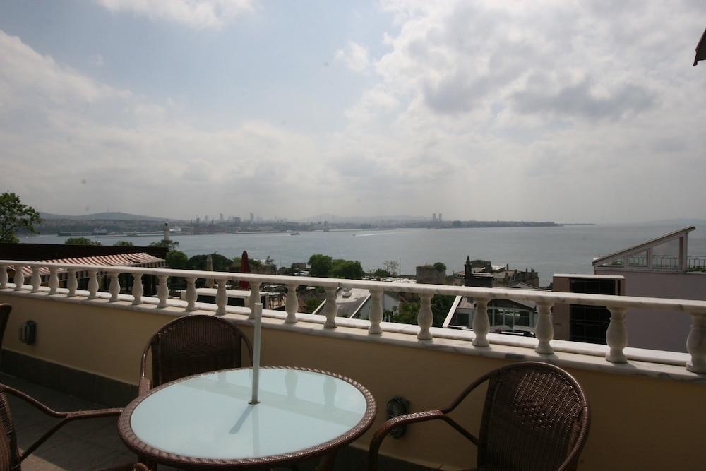 Istanbul Hanedan Hotel - Tap to explore photos