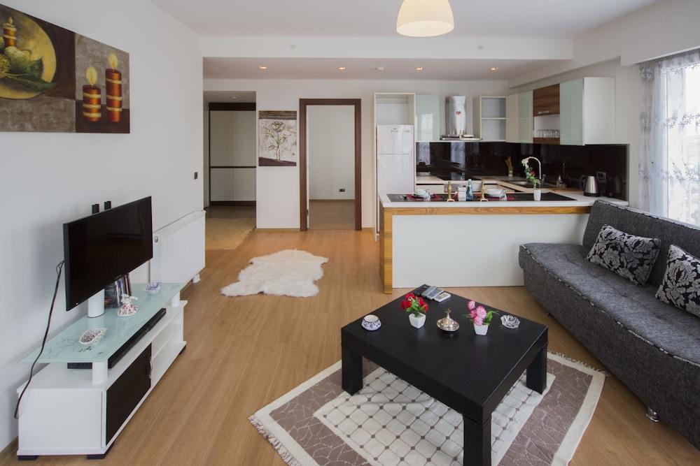 Koza Suites & Apartments - Tap to explore photos
