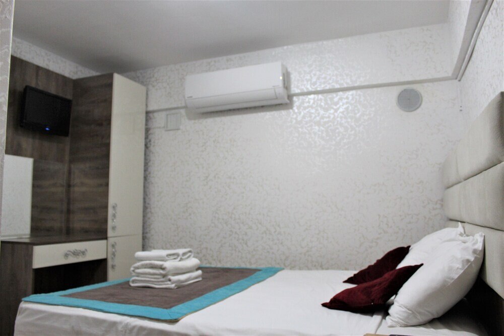 Divas Hotel Room Type - Economy Room