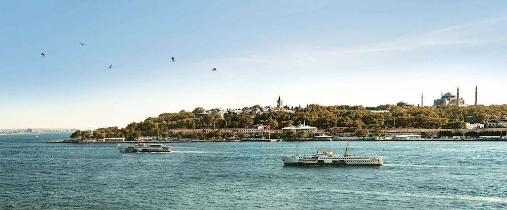 JW Marriott Istanbul Bosphorus - Tap to explore photos