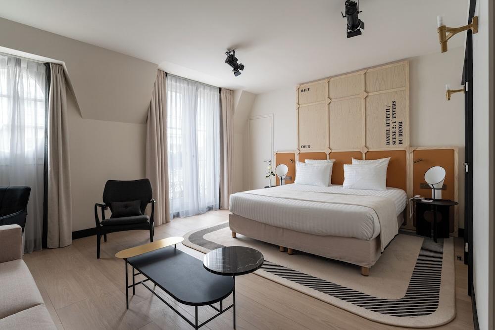 Hôtel Astra Opéra - Astotel Room Type - Privilege Room - Complimentary soft minibar,courtesy tray, Chromecast and digital press Hôtel Astra Opéra - Astotel Room Type - Privilege Room - Complimentary soft minibar,courtesy tray, Chromecast and digital press