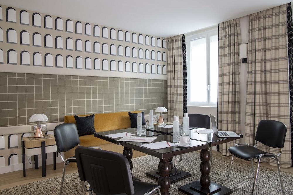 Hôtel Sleeping Belle - Gare de Lyon Bastille - Tap to explore photos