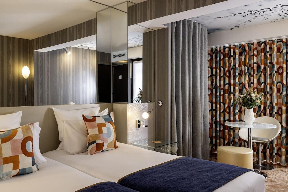 7 Eiffel by Malone Room Type - Deluxe room with terrace (for 2 persons)