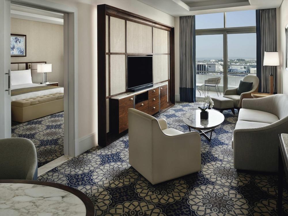 MOVENPICK GRAND PLAZA DUBAI Room Type - Family Connecting Rooms