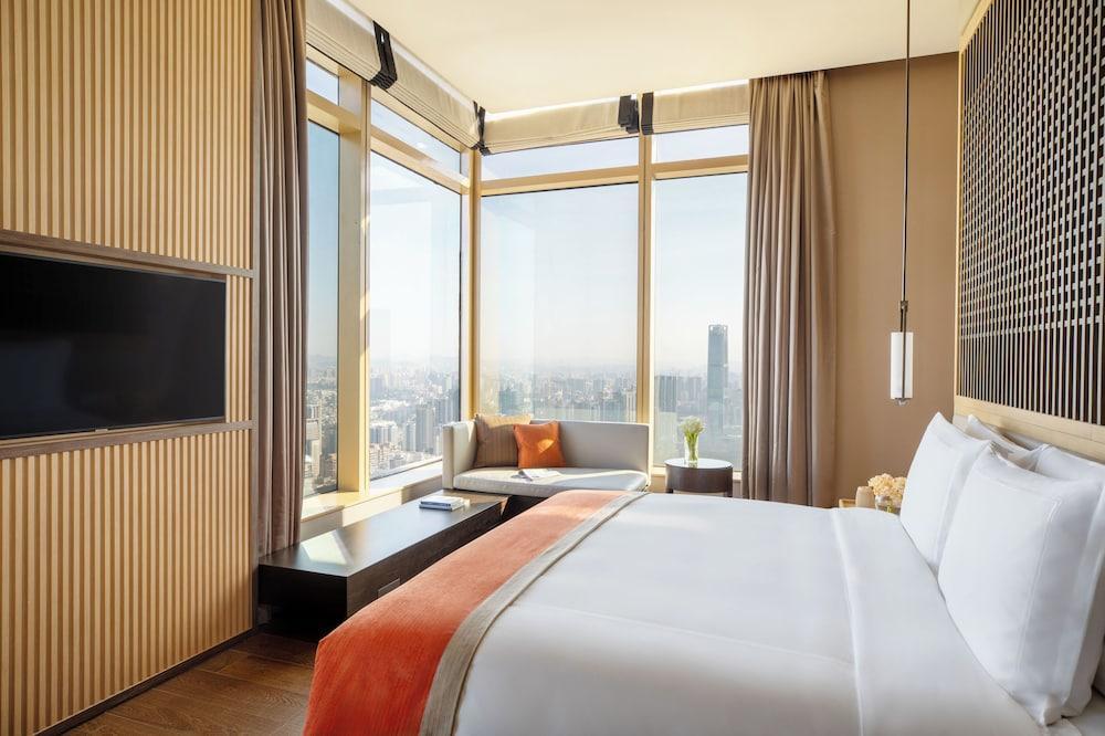 Jumeirah Guangzhou Room Type - Deluxe Suite