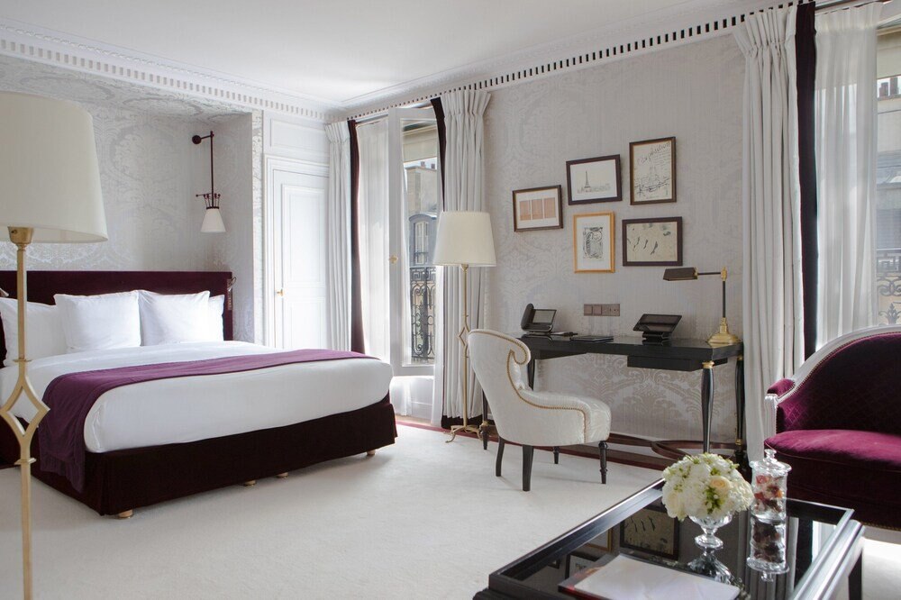 La Reserve Paris Hotel and Spa Room Type - Junior Suite (Prestige) La Reserve Paris Hotel and Spa Room Type - Junior Suite (Prestige)