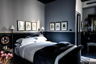 Monsieur George Hotel & Spa – Champs Elysées Room Type - Executive Double Room Monsieur George Hotel & Spa – Champs Elysées Room Type - Executive Double Room