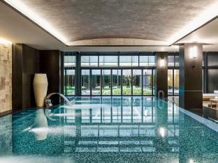 Fairmont Quasar Istanbul - Tap to explore photos
