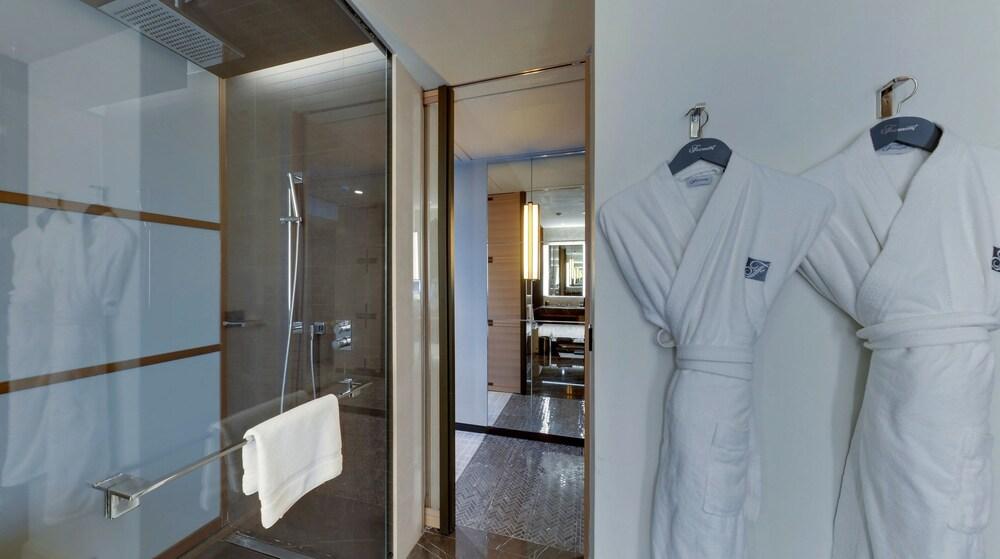 Fairmont Quasar Istanbul - Tap to explore photos