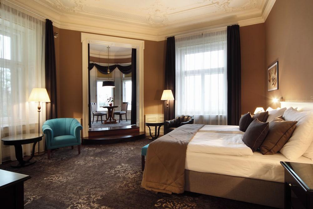 Le Palais Art Hotel Prague Room Type - Luxury Suite