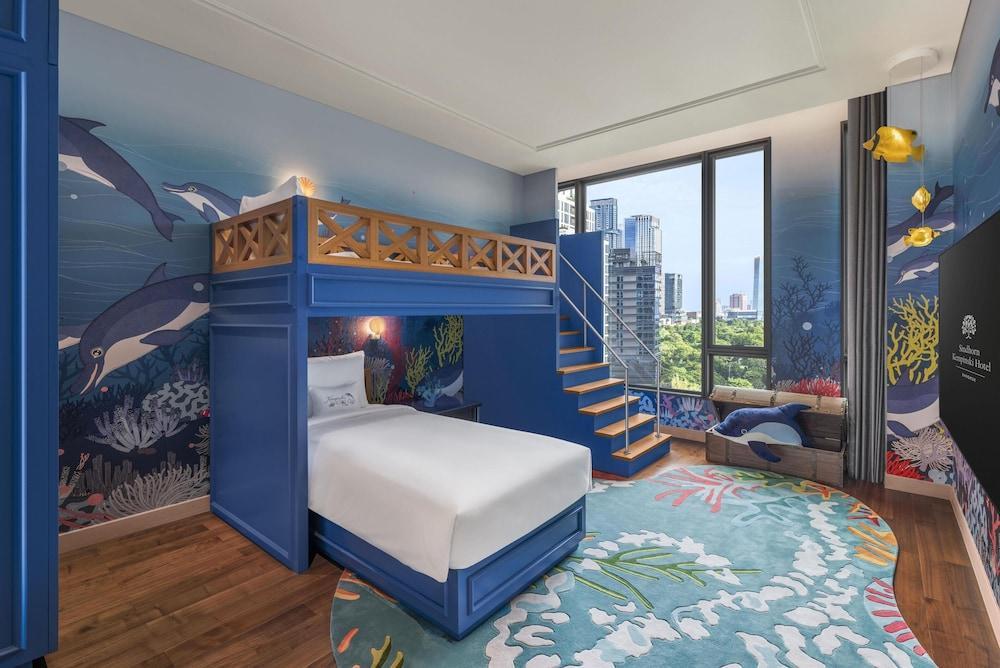 Sindhorn Kempinski Hotel Bangkok - Tap to explore photos