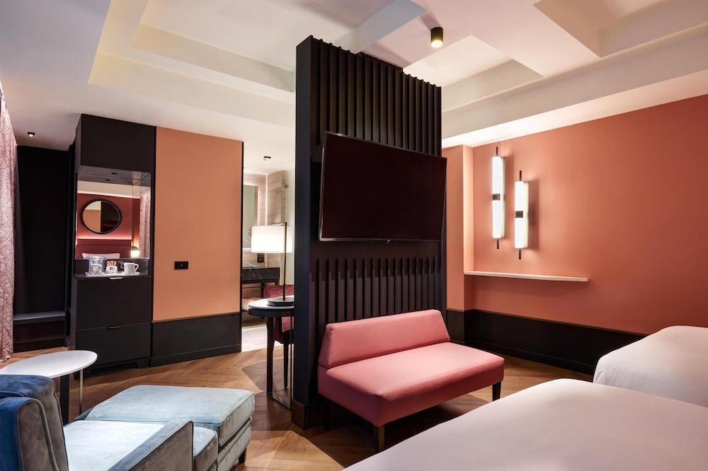Hilton Rome Eur La Lama Room Type - Room, 2 Double Beds