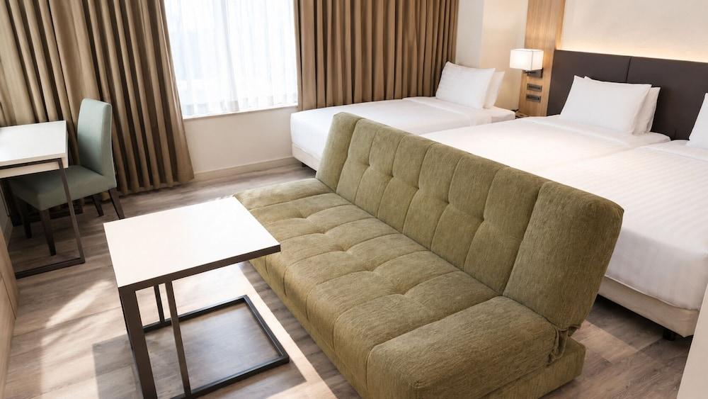 Solaria Nishitetsu Hotel Bangkok Room Type - Deluxe Triple Room