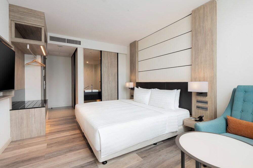Solaria Nishitetsu Hotel Bangkok Room Type - Standard Double Room, 1 King Bed Solaria Nishitetsu Hotel Bangkok Room Type - Standard Double Room, 1 King Bed