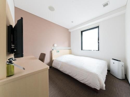 Super Hotel Tokyo Kinshicho Ekimae - Tap to explore photos