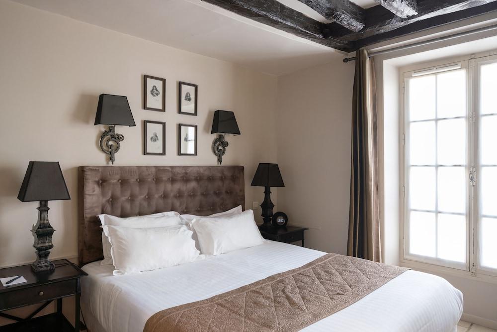 Hôtel Saint-Louis Marais Room Type - Superior Double or Twin Room Hôtel Saint-Louis Marais Room Type - Superior Double or Twin Room
