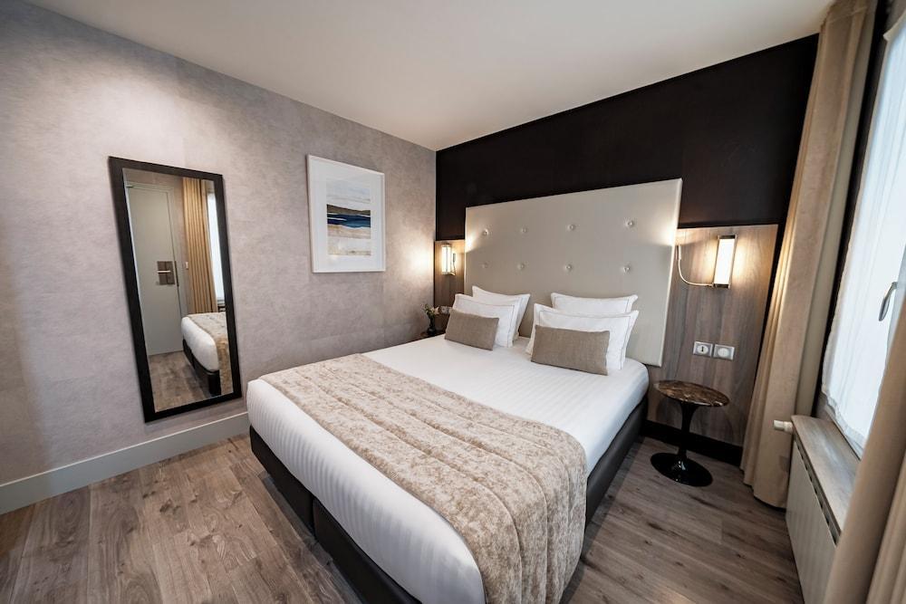 Hôtel de La Paix Tour Eiffel Room Type - Double Room, Patio Hôtel de La Paix Tour Eiffel Room Type - Double Room, Patio