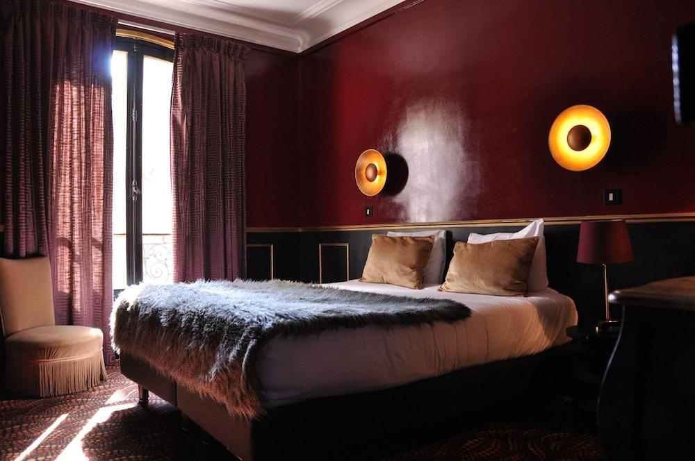 Alba Opera Hotel Room Type - Superior Double Room