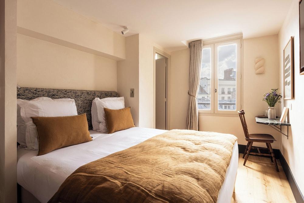Maison Gaité Room Type - Double Room