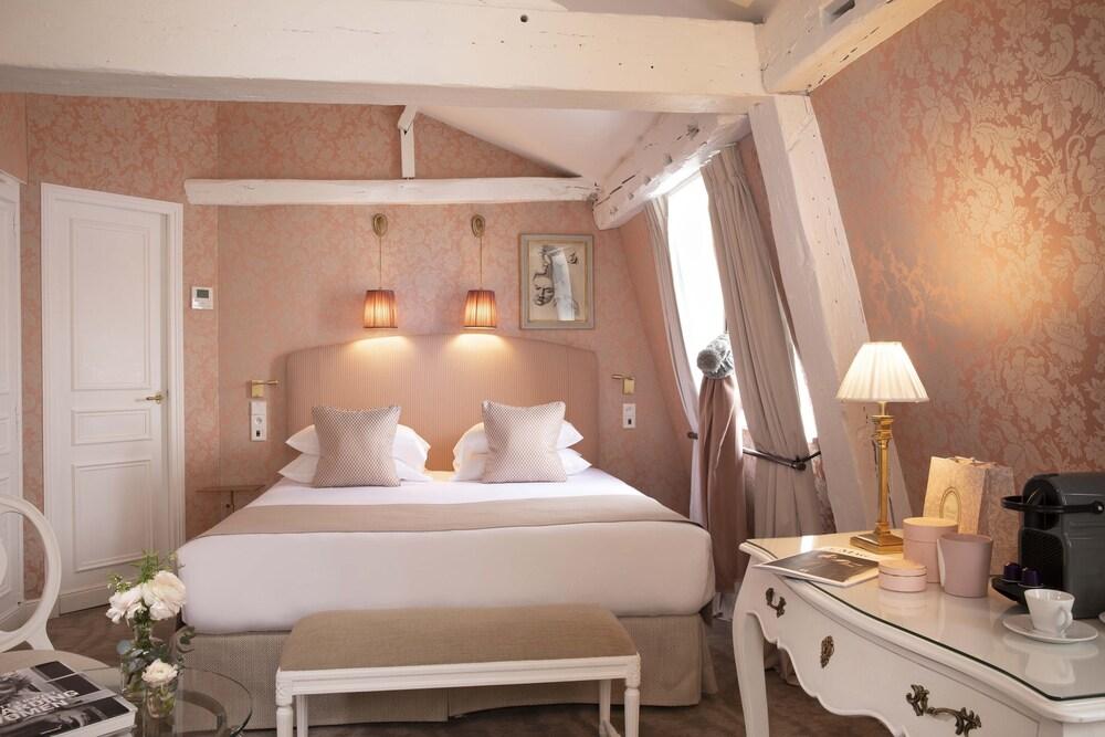 Odéon Hôtel by Malone Room Type - Junior Suite (Eiffel Tower) Odéon Hôtel by Malone Room Type - Junior Suite (Eiffel Tower)