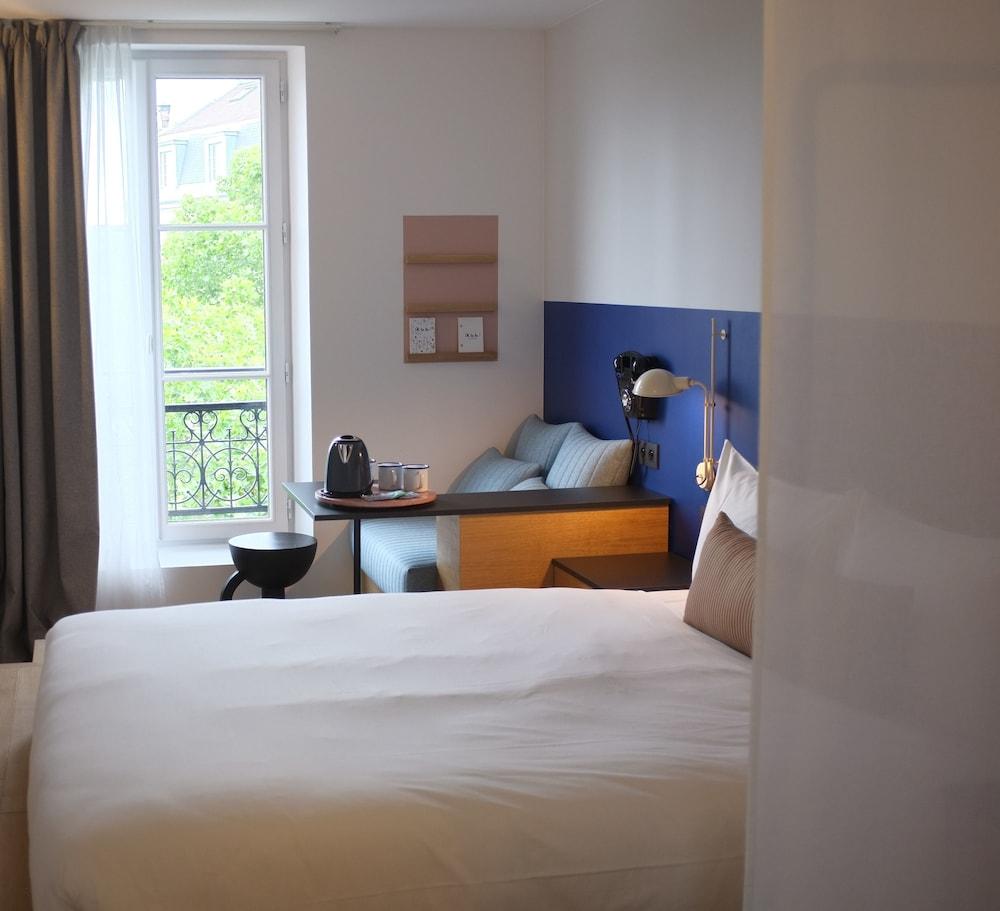 Oh La La! Hotel bar - Paris Bastille Room Type - Double or Twin Room (Vue Bastille, no elevator)