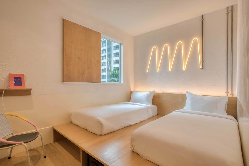 MoMo's Kuala Lumpur Room Type - Crashpad for 2