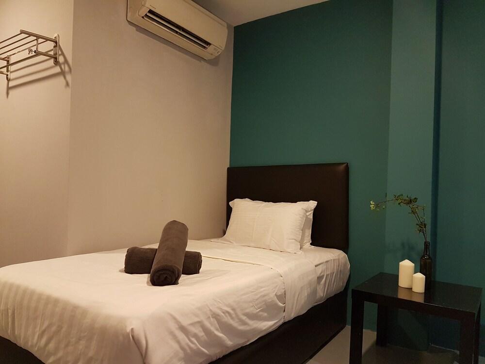 The Marker Hotel Kuala Lumpur - Tap to explore photos