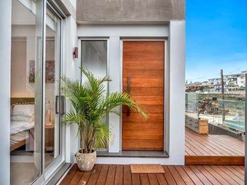 Tamarama Apartments