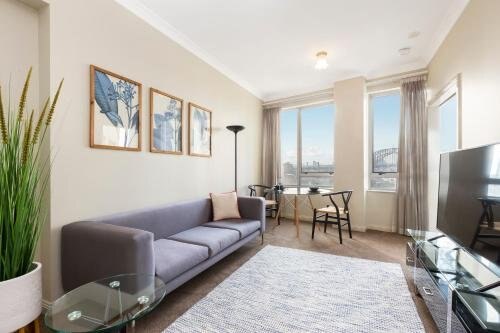Sydney Cbd 1 Bedroom Self Contained Apartment With Spectacular Sydney Harbour View 1312 Brg Sydney Price Address Reviews