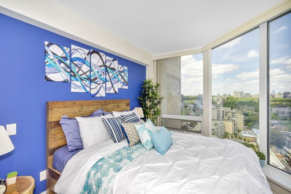 QuickStay - Elegance in Yorkville (Yonge & Bloor)