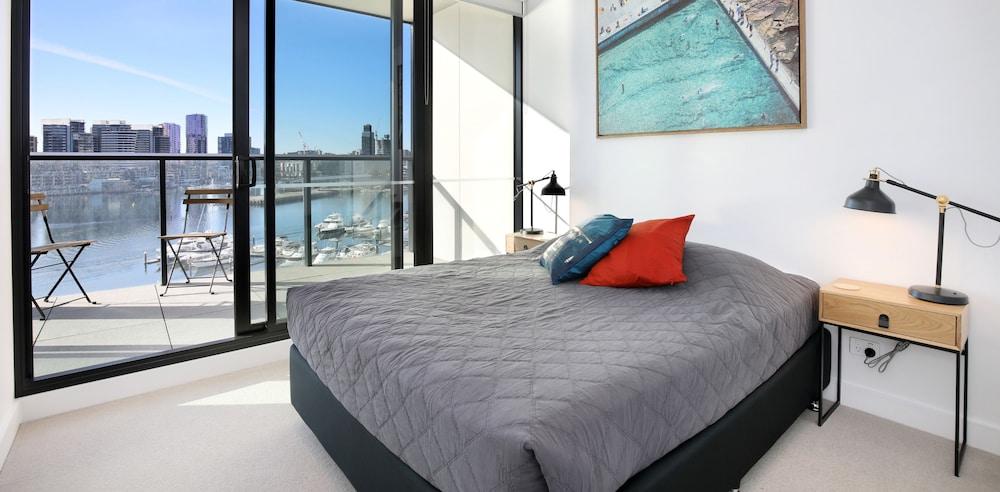 Orange Stay at Collins Wharf Room Type - One Bedroom Apartment with Study - River View Orange Stay at Collins Wharf Room Type - One Bedroom Apartment with Study - River View