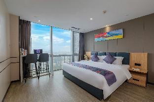 Yimi International Apartment - Tap to explore photos