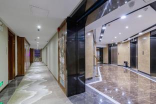 Yimi International Apartment - Tap to explore photos