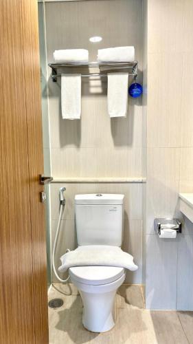 Cordela Hotel Senen - Tap to explore photos