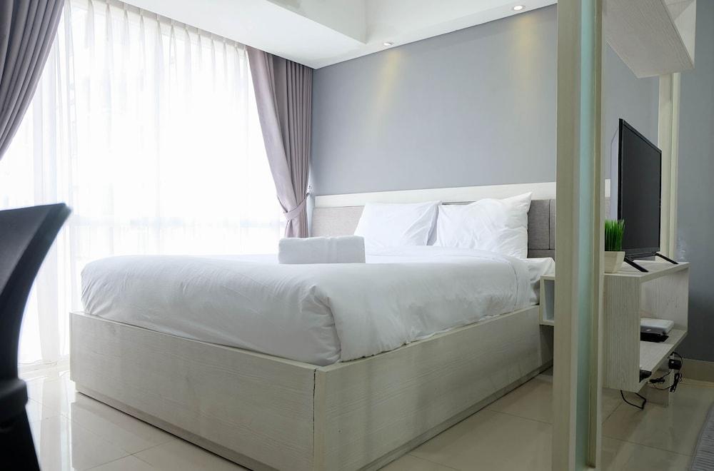 Furnished Studio Apartment at H Residence - Tap to explore photos