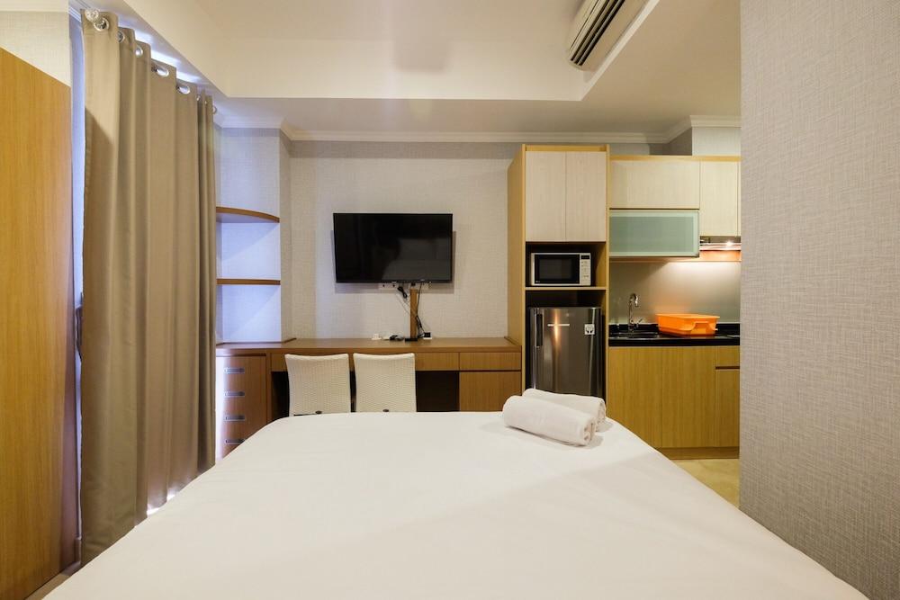 Luxurious Studio at Menteng Park Apartment - Tap to explore photos