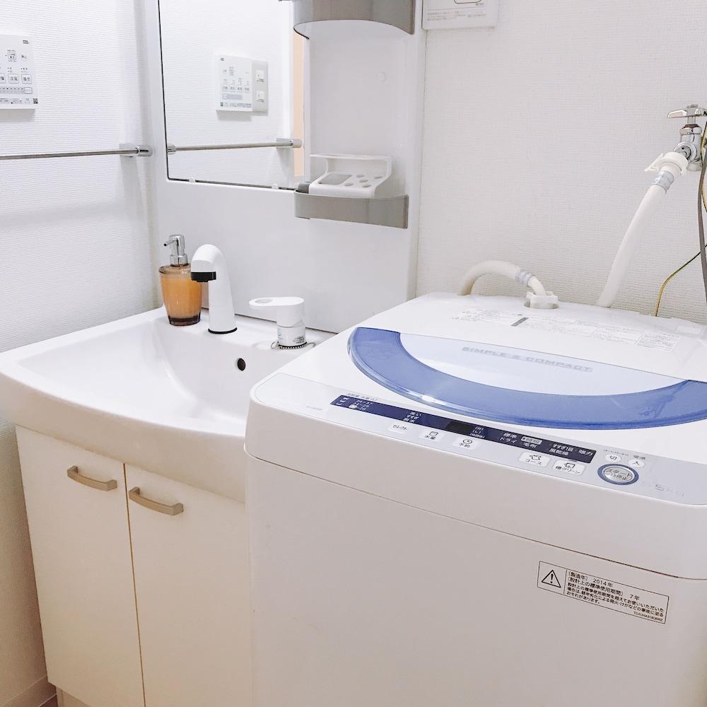 Nestle Tokyo Duplex Itabashi 01 - Tap to explore photos