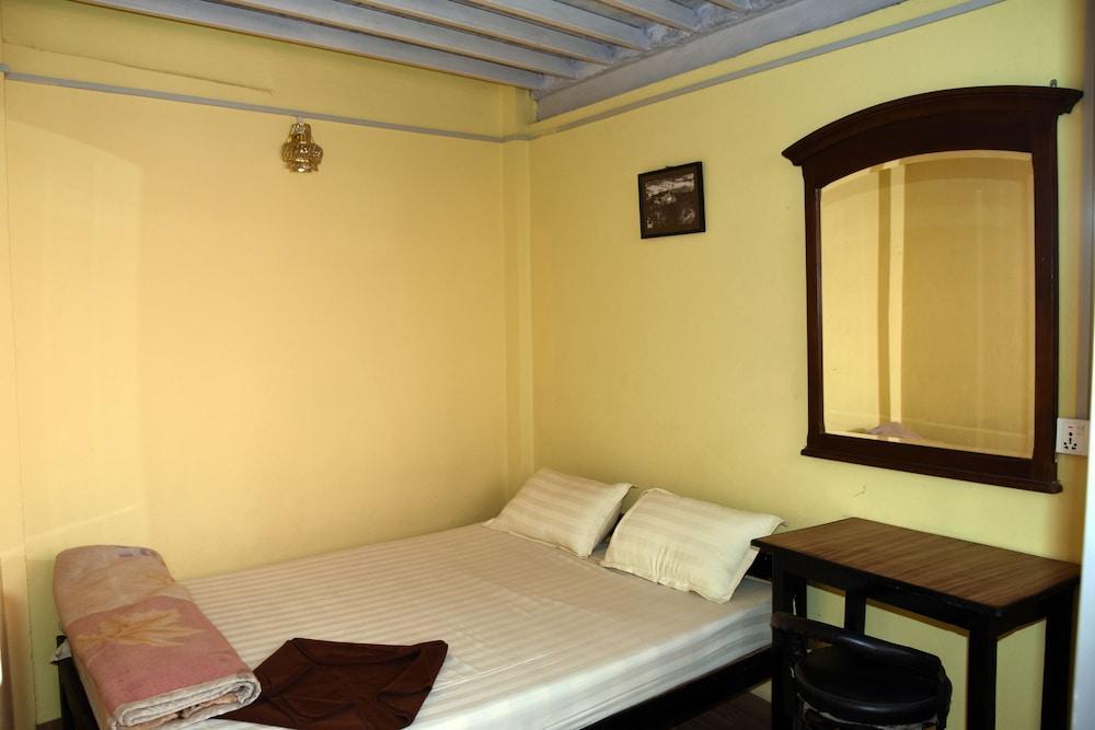 Family Peace House Room Type - Basic Room, Shared Bathroom